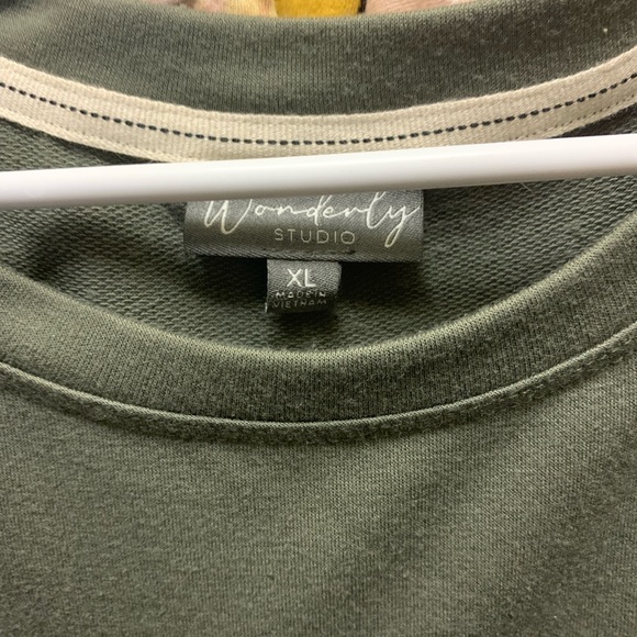 Olive green T-shirt dress - Picture 2 of 2